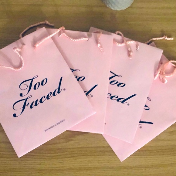 4x Too Faced Gift Bag - Picture 4 of 4